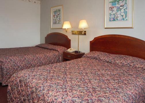Economy Inn Of Holland Quarto foto